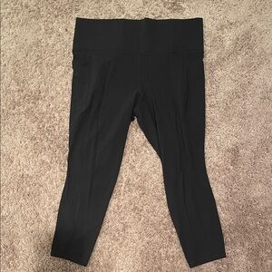 Athleta Salutation Stash 7/8 Tight leggings